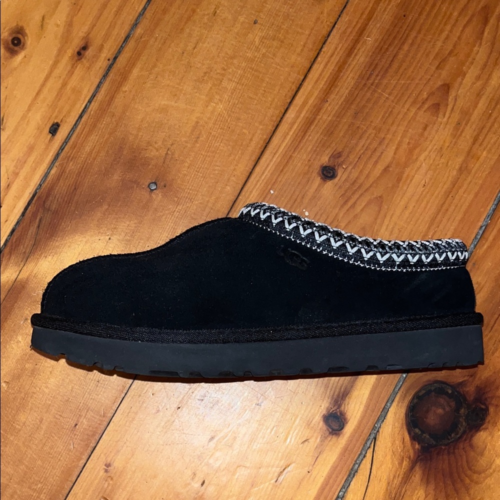 Black womens tasman Uggs slippers - Picture 2 of 4
